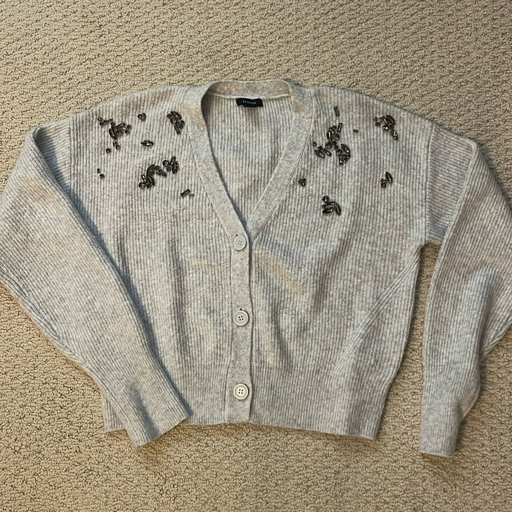 Halogen jeweled cropped cardigan medium